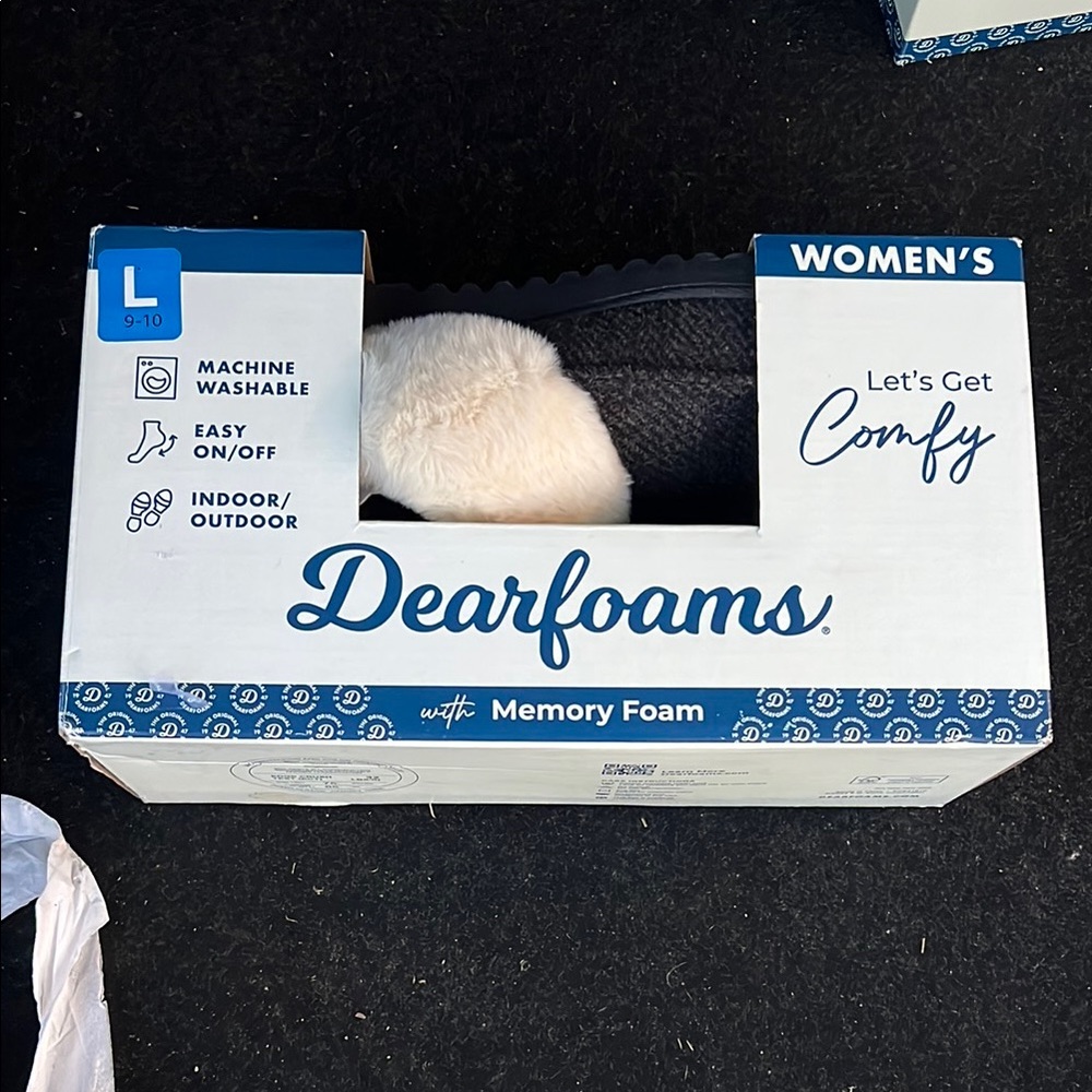Dearfoams Women's Memory Foam Slippers